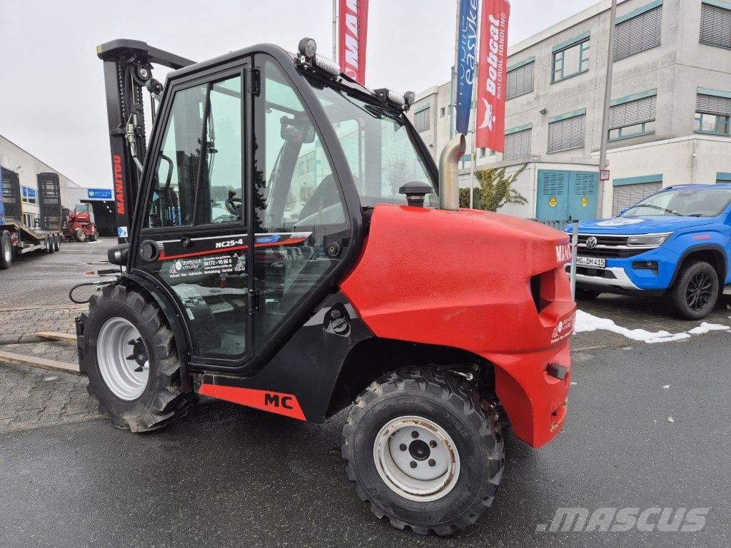 Manitou MC 25-4 ST5B S1 Montacargas todo terreno