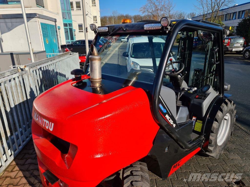 Manitou MC 25-4 ST5B S1 Buggy Wózki widłowe terenowe