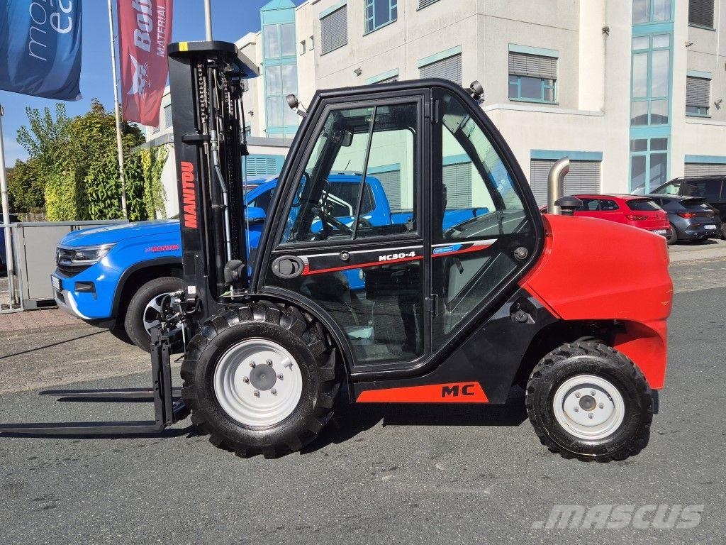 Manitou MC 30-4 ST3A S1 Terrængående gaffeltruck