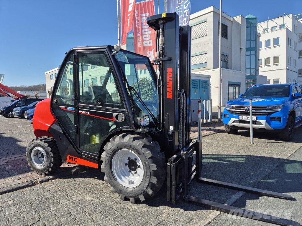 Manitou MC 30-4 ST5 Vanterenski viljuškar