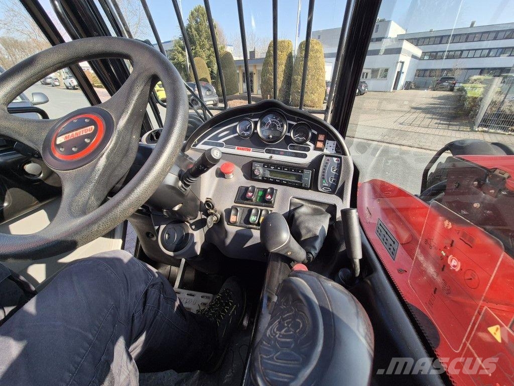 Manitou MT 933 EASY Teleskopiniai krautuvai
