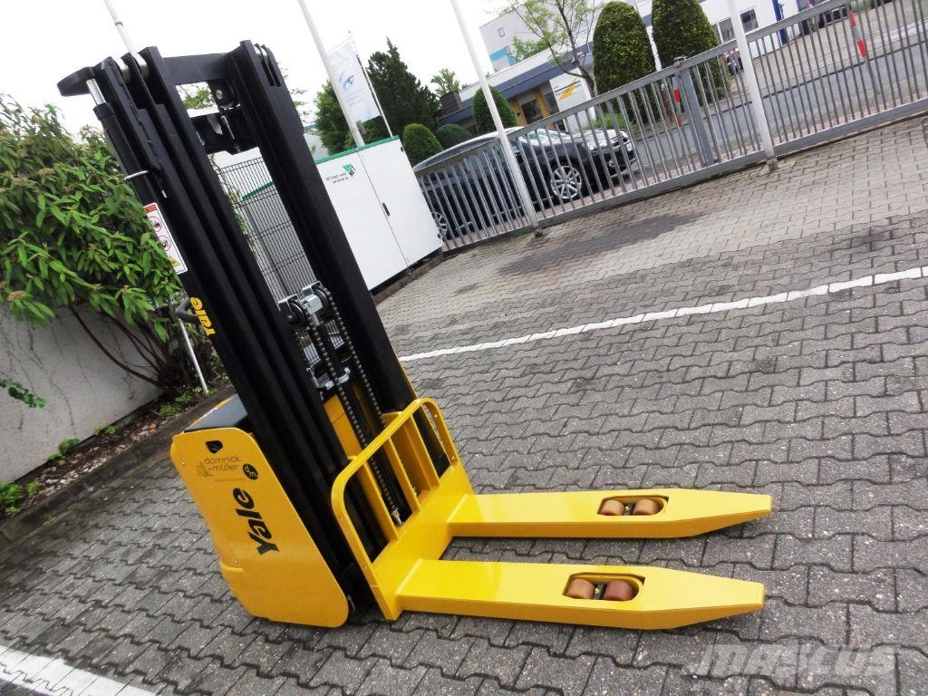 Yale MS 14 IL Ručni električni viličar
