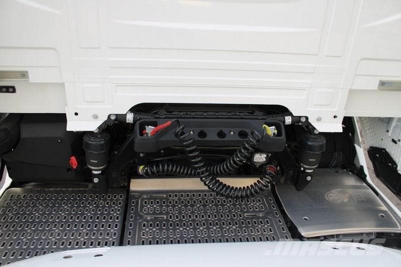 DAF XG530 PRONTA CONSEGNA DT 曳引機組件