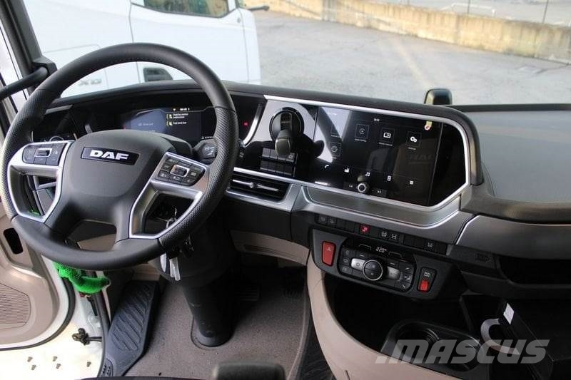 DAF XG530 PRONTA CONSEGNA DT 曳引機組件