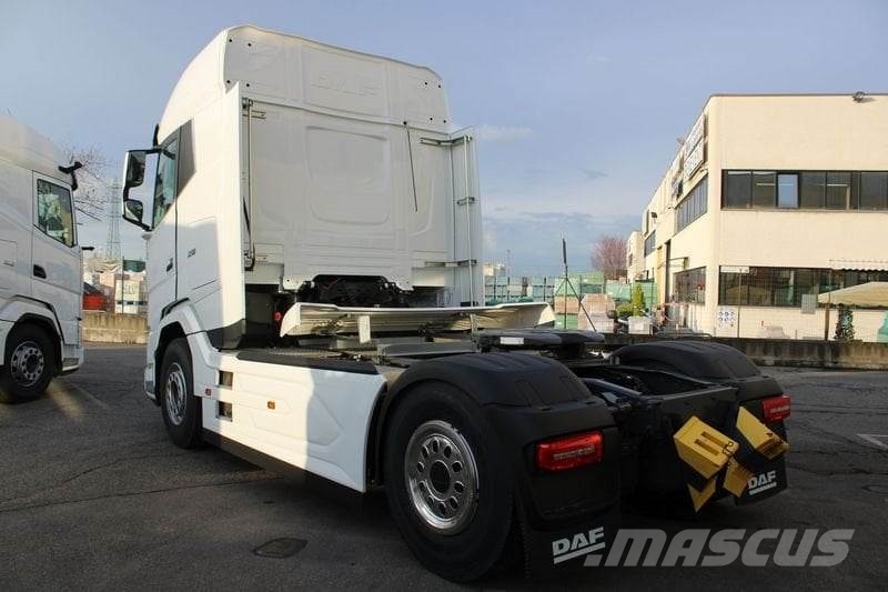 DAF XG530 PRONTA CONSEGNA DT 曳引機組件