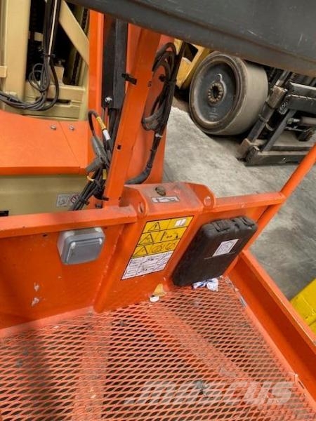 JLG TOUCAN 10 E Piattaforme a braccio articolato