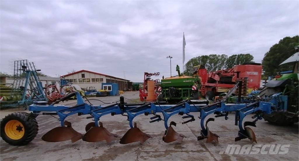 Överum DL 6108 H - 6 Schar Стандартни плугове