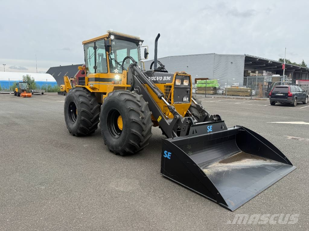 Volvo BM EL 70 Backhoe loaders