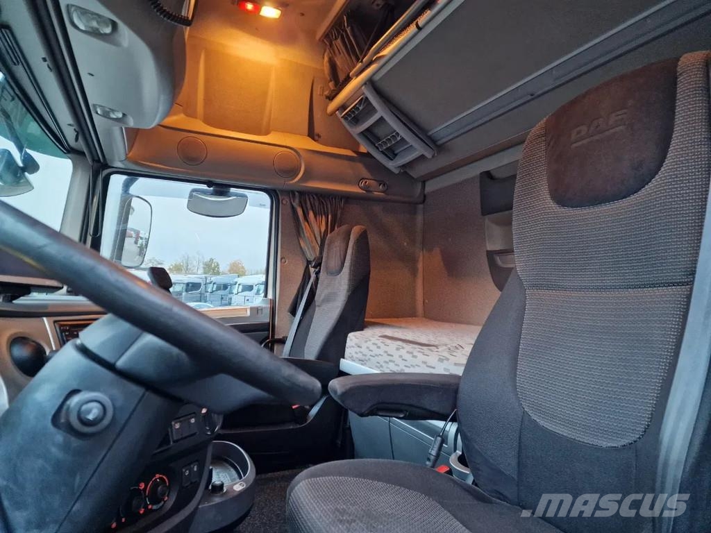 DAF XF 460 SuperSpaceCab 4x2 - Full air - Night Clima Motrici e Trattori Stradali