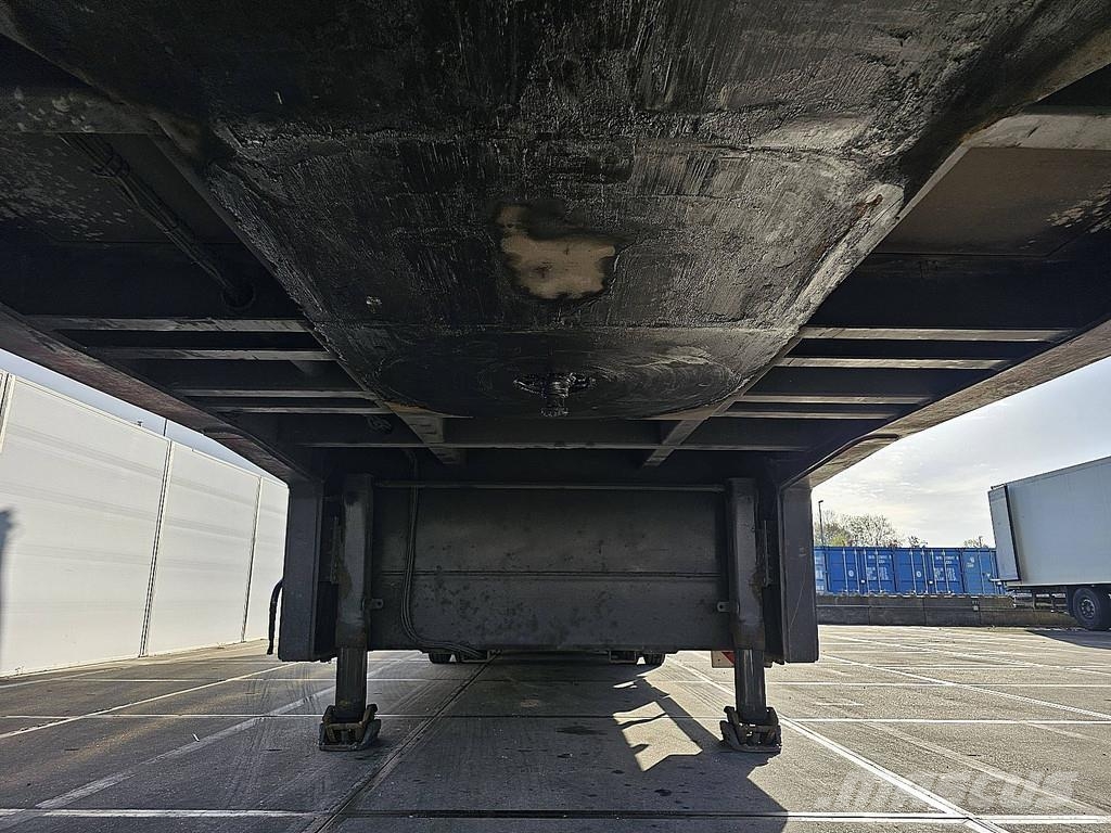 Meusburger MPG4 4 AXLE MACHINETRANSP. RAMP Low loader-semi-trailers