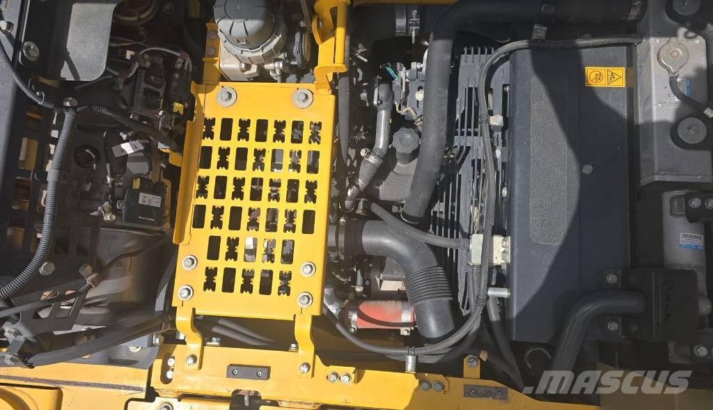 Komatsu PC 210 LC-11 Rupsgraafmachines