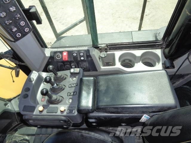 CAT 980M Cargadoras sobre ruedas