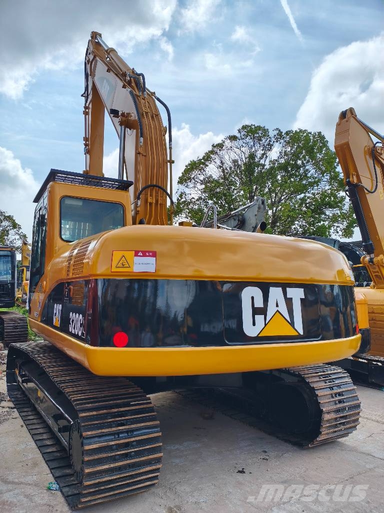 CAT 320 C L 履带挖掘机
