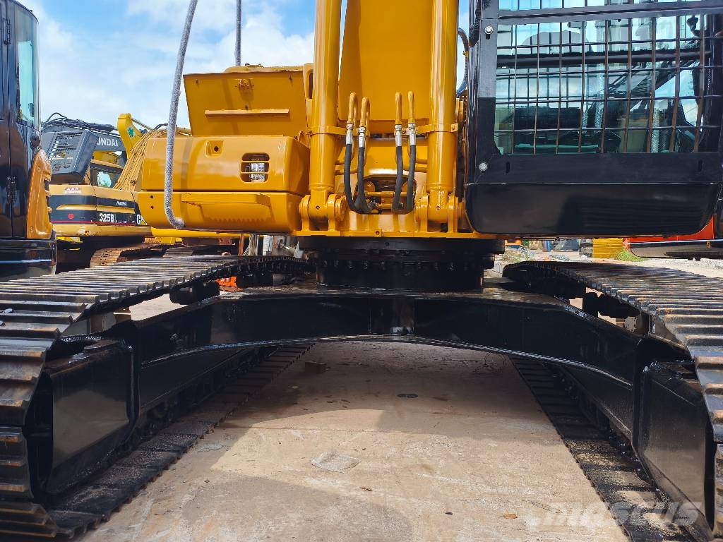 CAT 320 C L 履带挖掘机
