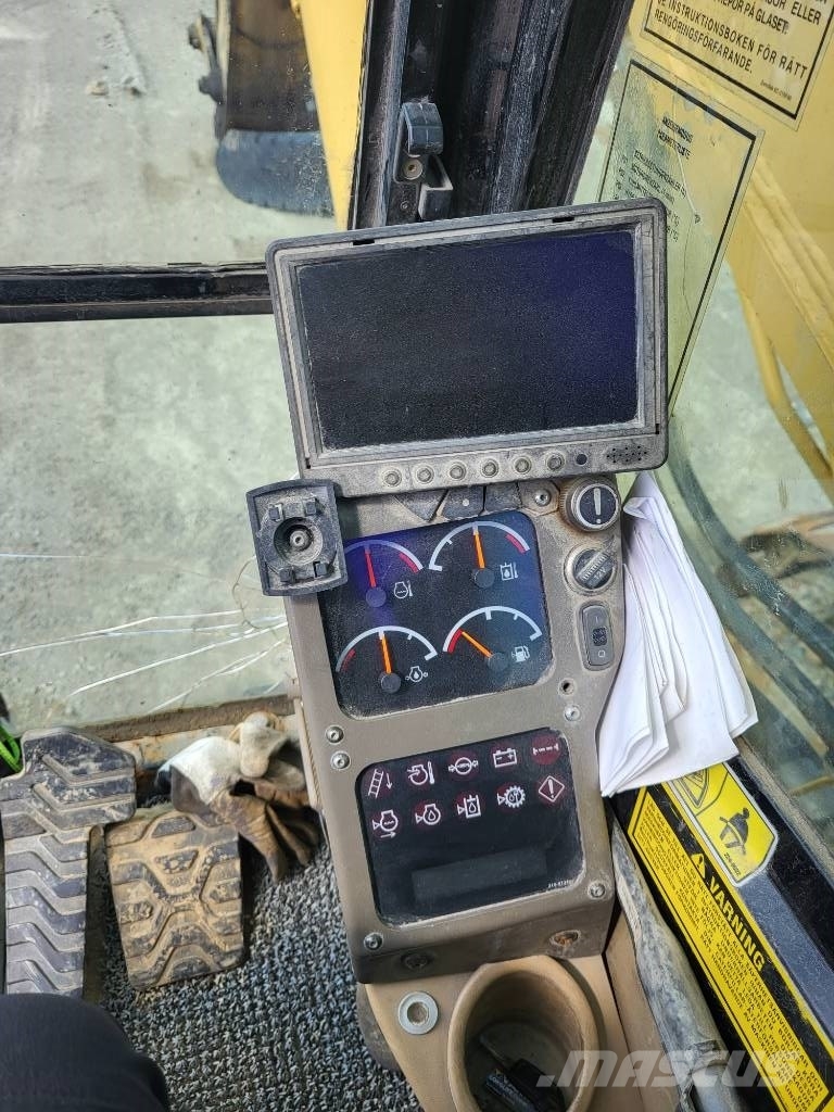 CAT 5110 B Bandgrävare