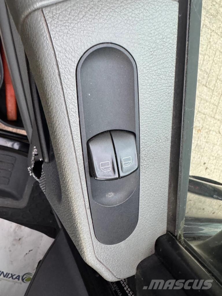 Mercedes-Benz Vito **111CDI** Box body