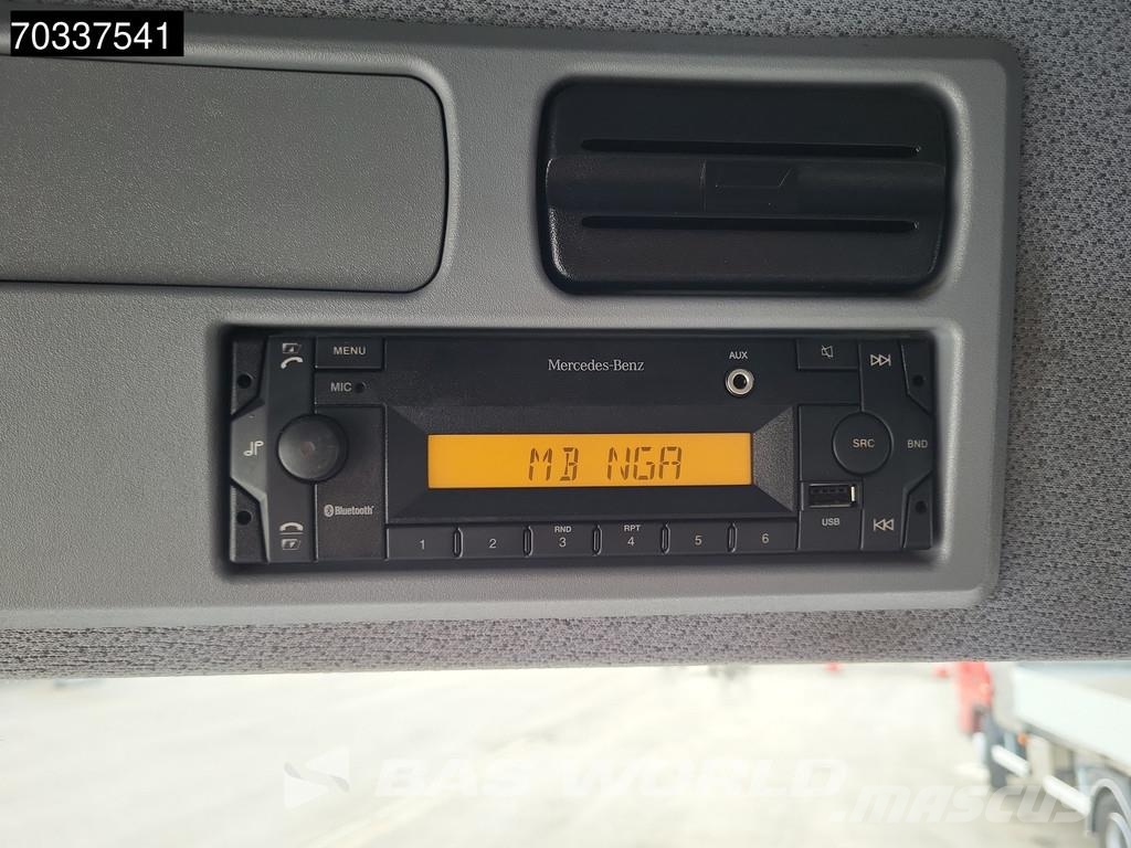 Mercedes-Benz Atego 1324 4X2 13t 6-Cylinder Engine Automatic Eur Camiones caja cerrada