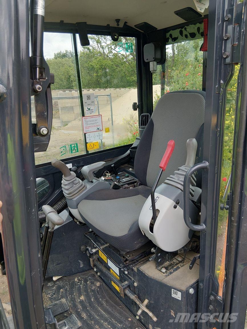 Hitachi ZX26U6 (9988) Minigraafmachines < 7t