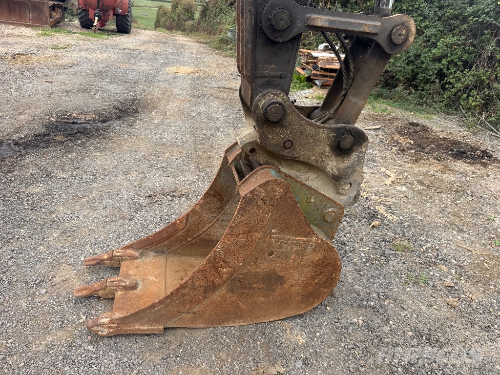 Volvo EC 140 EL Gravemaskiner på larvebånd
