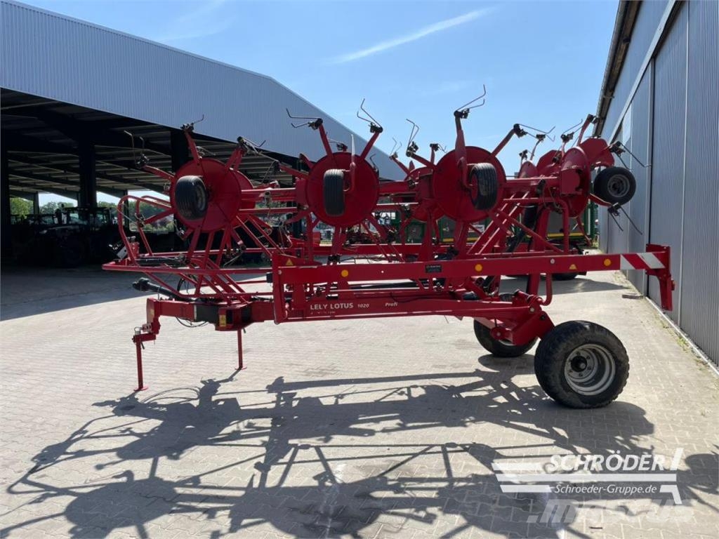 Lely LOTUS 1020 PROFI مكابس وميبسات التبن