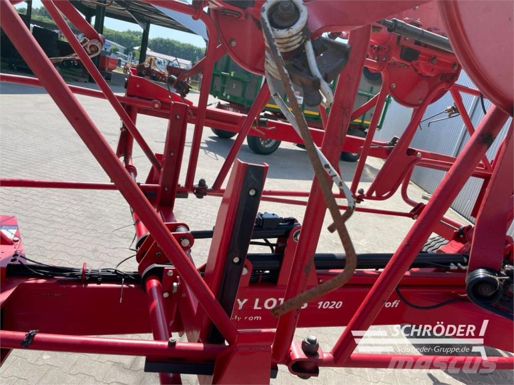 Lely LOTUS 1020 PROFI مكابس وميبسات التبن