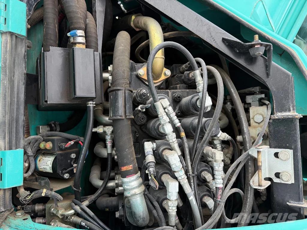 Kobelco SK260 Bageri guseničari