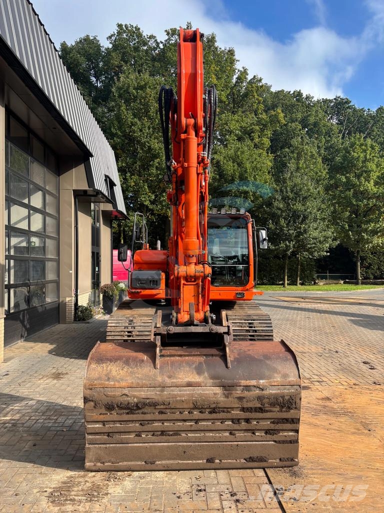 Doosan DX 140 LC Bagri goseničarji