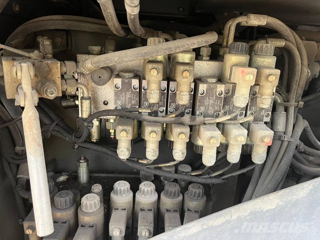 Vögele Super 1800-3i معدات السفلتة