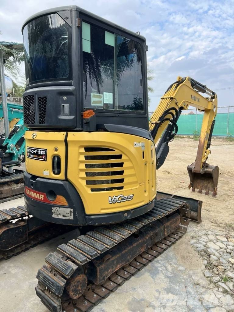 Yanmar Vio 35-6 حفارات صغيرة أقل من 7 طن (حفارات صغيرة)