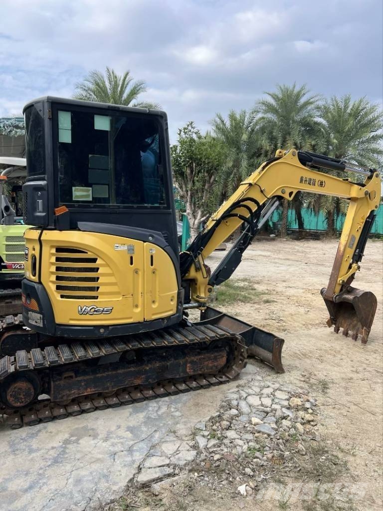 Yanmar Vio 35-6 حفارات صغيرة أقل من 7 طن (حفارات صغيرة)