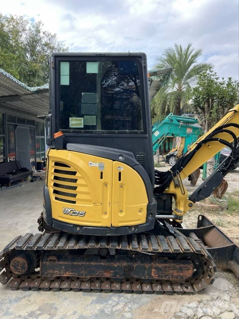 Yanmar Vio 35-6 حفارات صغيرة أقل من 7 طن (حفارات صغيرة)