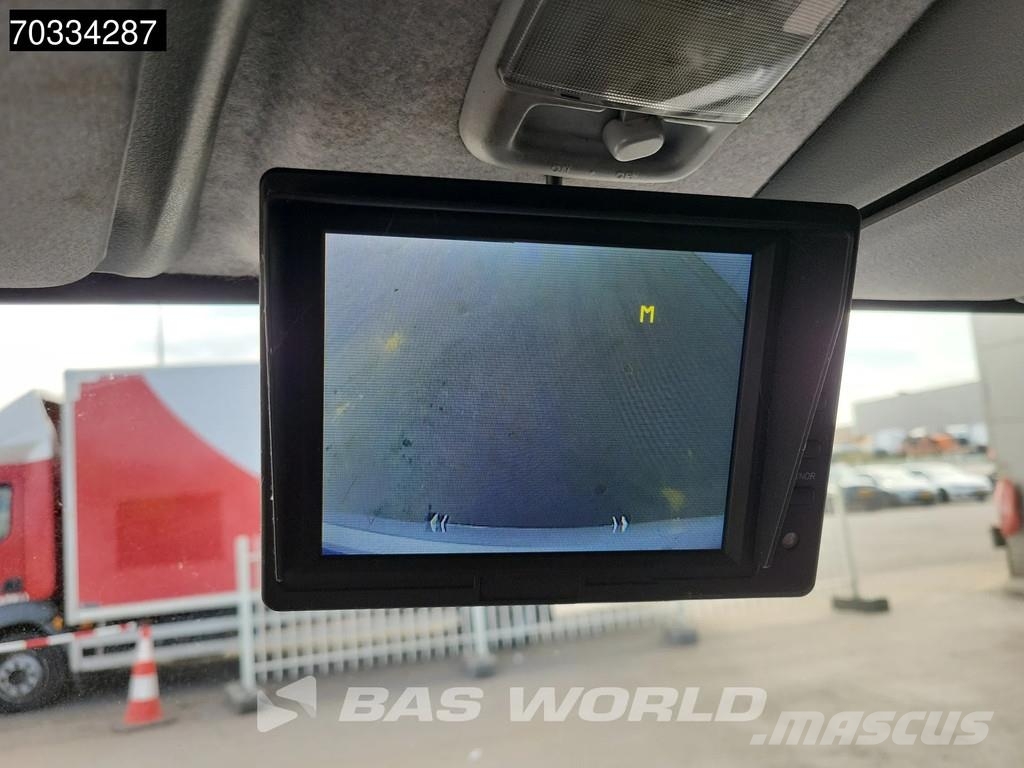 Mitsubishi Fuso 7C180 4X2 Driving School Crewcabin 1000kg Tai شاحنات ذات هيكل صندوقي