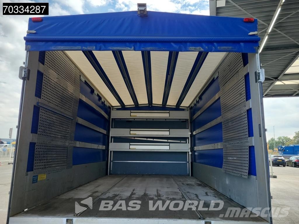 Mitsubishi Fuso 7C180 4X2 Driving School Crewcabin 1000kg Tai شاحنات ذات هيكل صندوقي