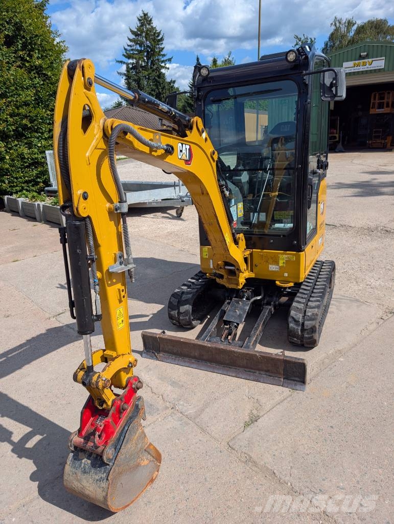 CAT 301.8 حفارات صغيرة أقل من 7 طن (حفارات صغيرة)
