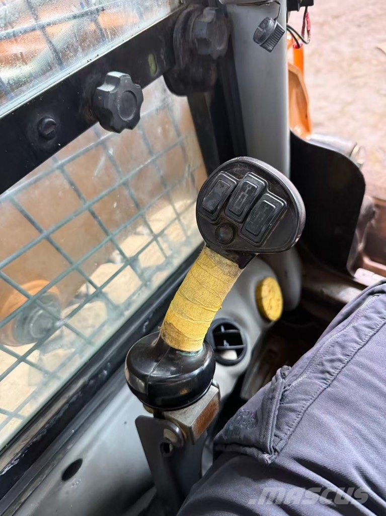 CASE SR 175 Kompaktlader