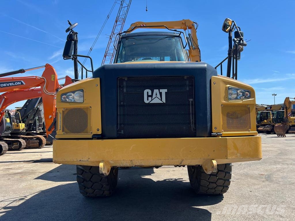 CAT 745C . Dumper - Knickgelenk