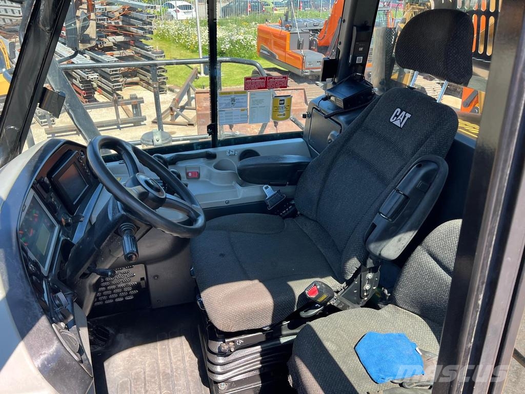 CAT 745C . Dumper - Knickgelenk