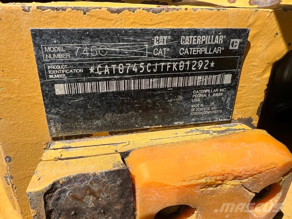 CAT 745C . Dumper - Knickgelenk