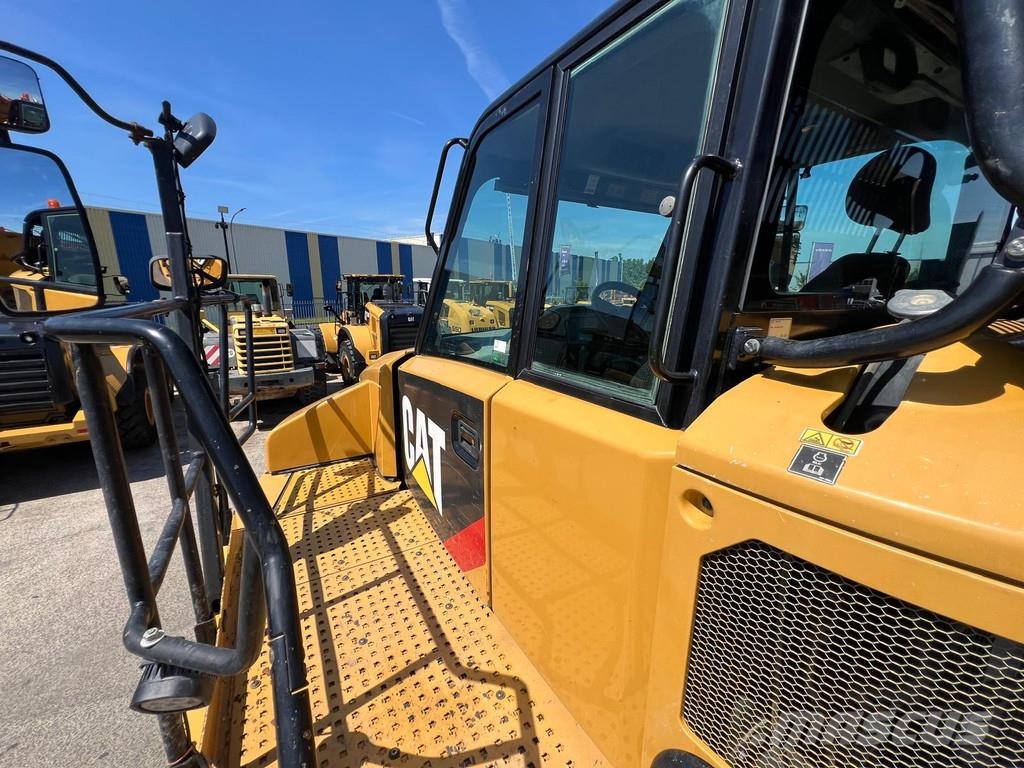 CAT 745C . Dumper - Knickgelenk