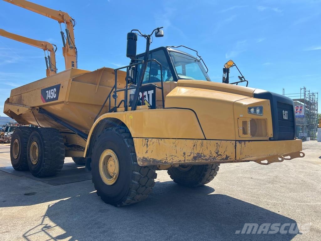 CAT 745C . Dumper - Knickgelenk