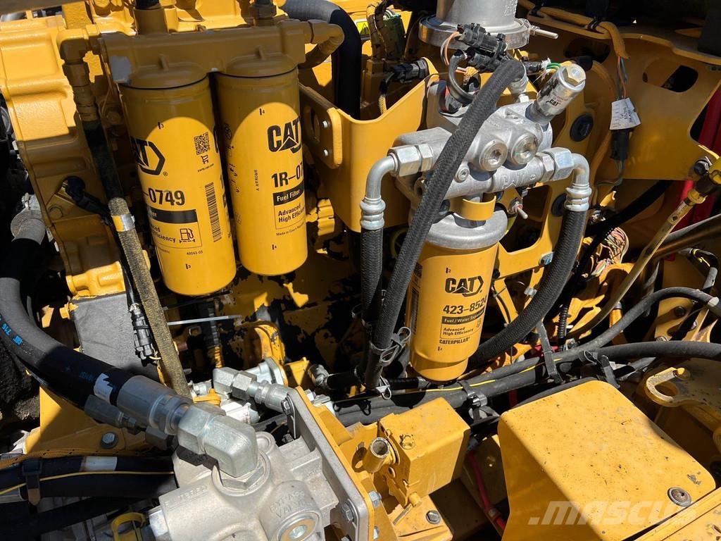 CAT 745C . Dumper - Knickgelenk
