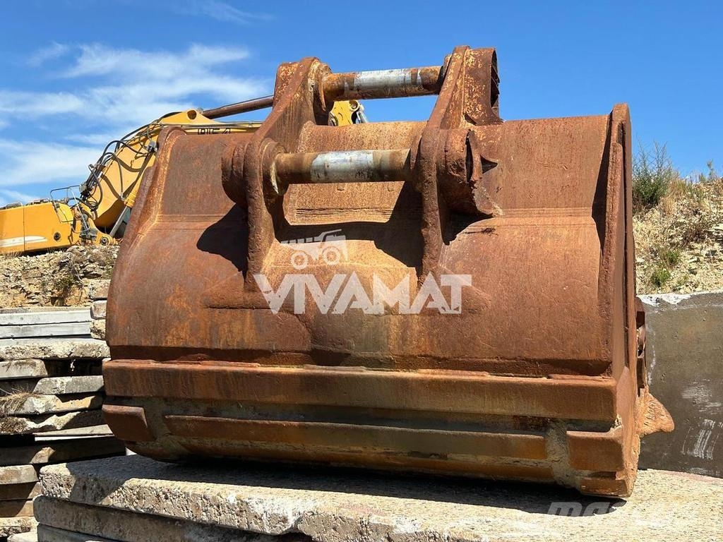 Liebherr R954CHD حفارات خاصة