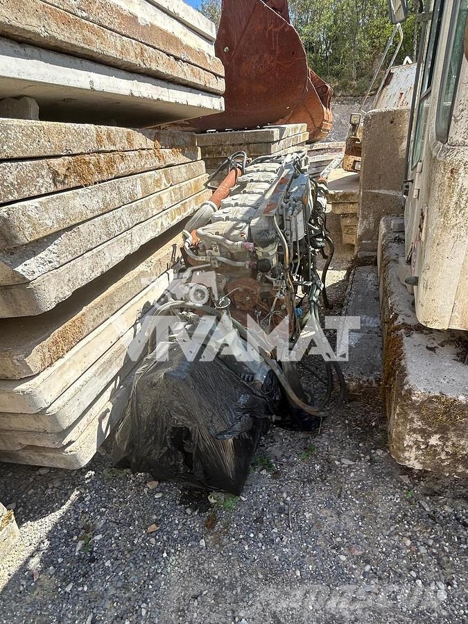 Liebherr R954CHD حفارات خاصة