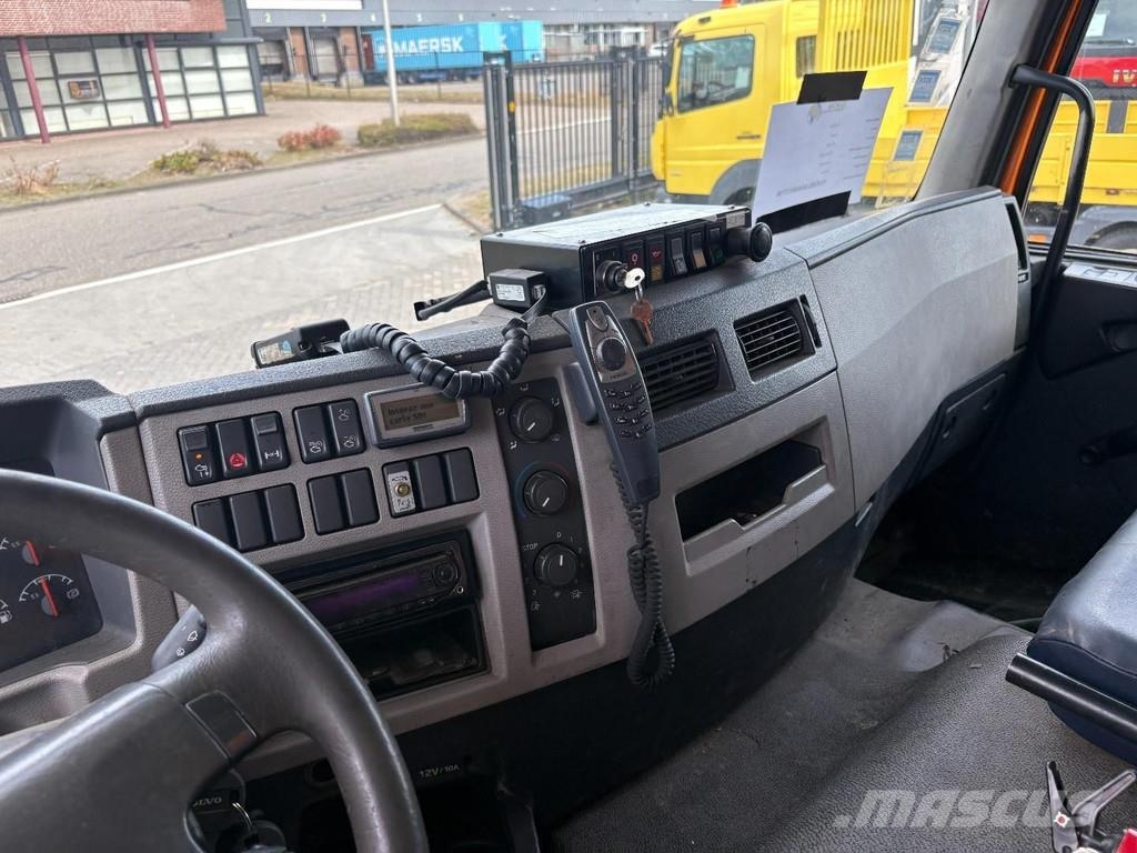 Volvo FE 19,280 + complete system + GEESINK BODY CAPACIT شاحنات المخلفات