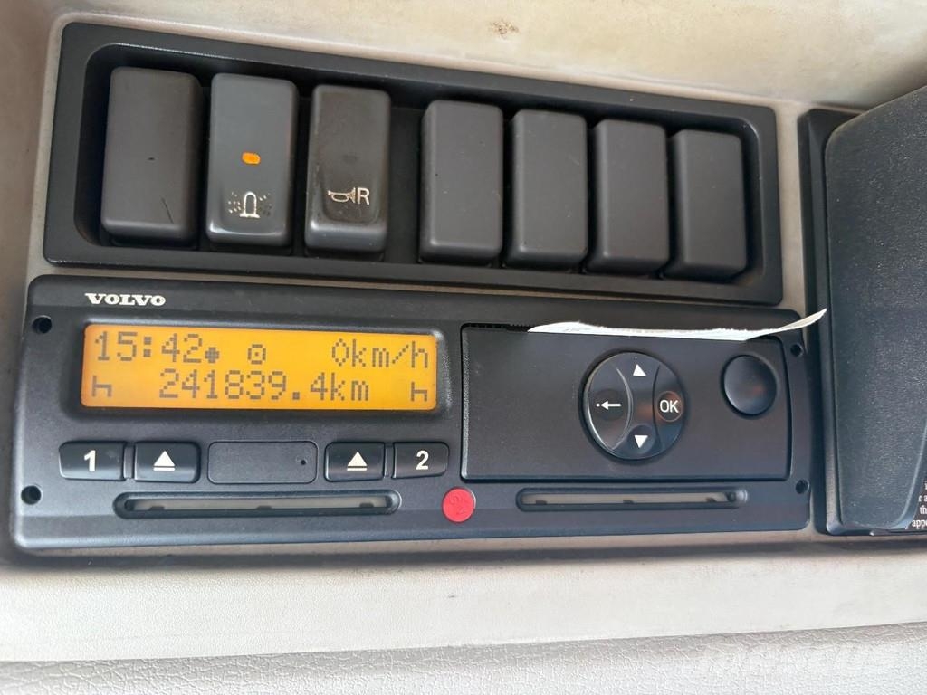 Volvo FE 19,280 + complete system + GEESINK BODY CAPACIT شاحنات المخلفات