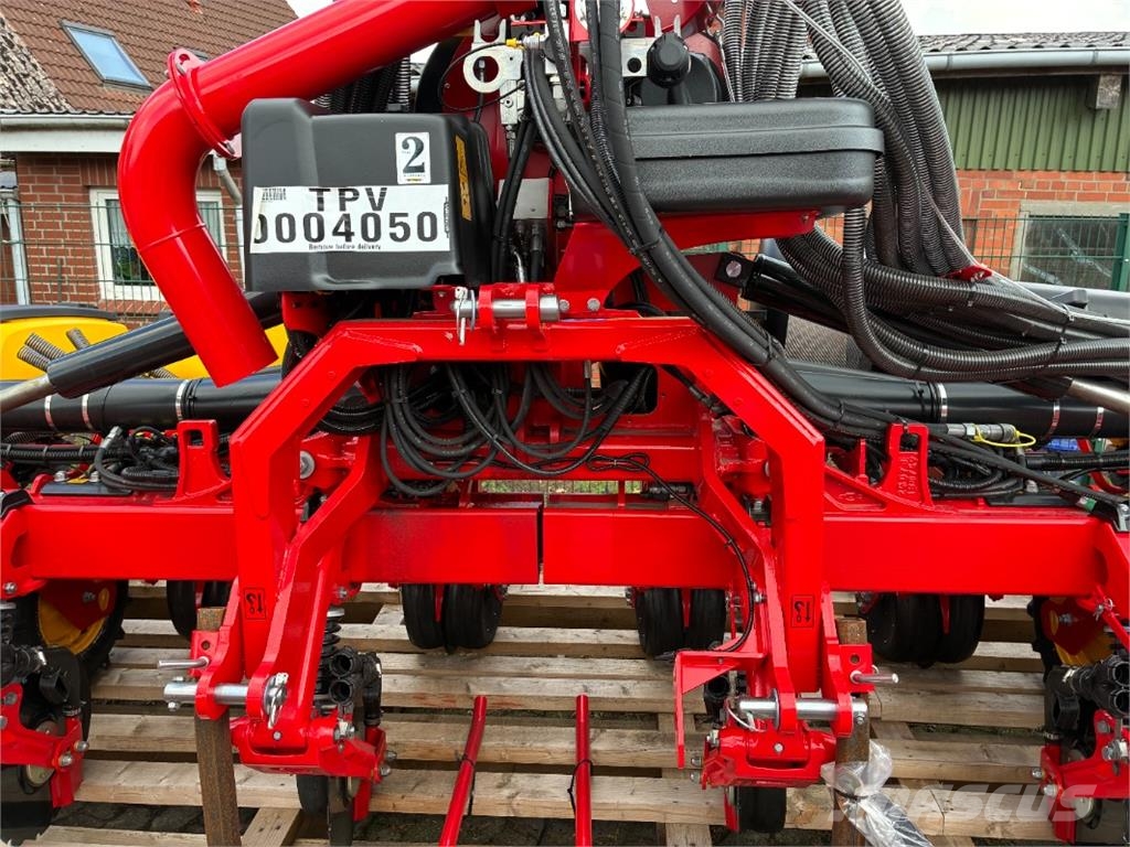 Väderstad Tempo V TPV 8 Farm machinery