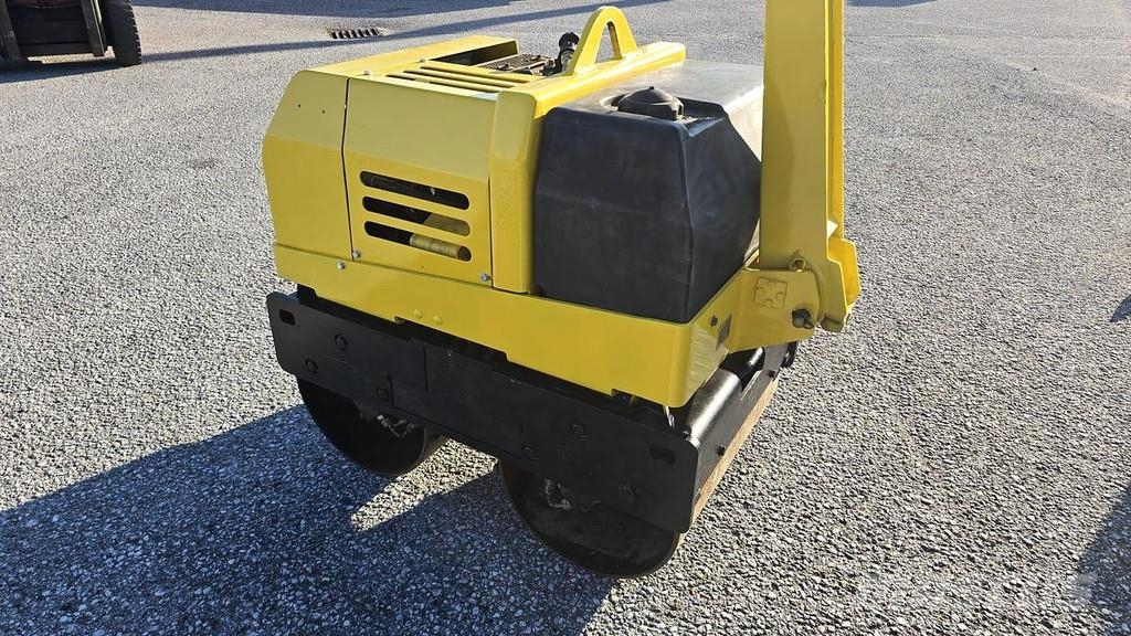 Wacker RD7H-ES Tandemwalze mit Elektrostarter Valjci