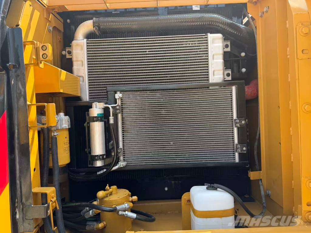 CAT 320 D Raupenbagger