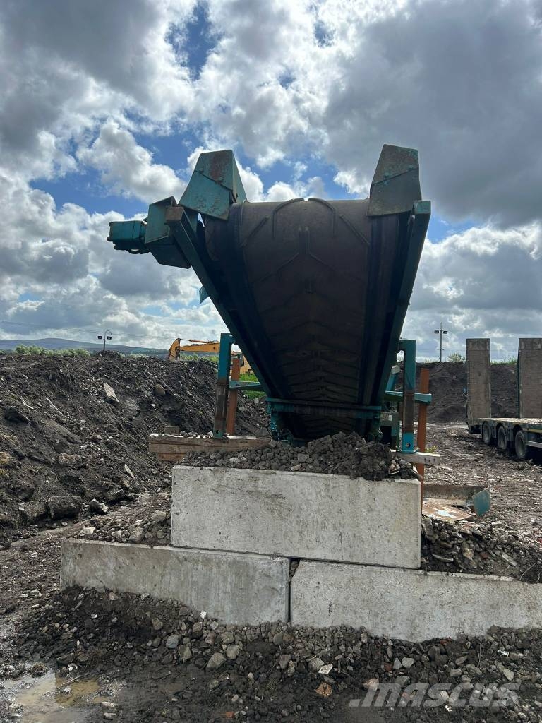 PowerScreen 725 Seulat