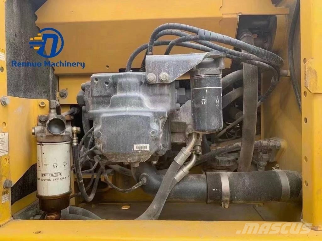 Komatsu PC 220-8 Εκσκαφείς με ερπύστριες